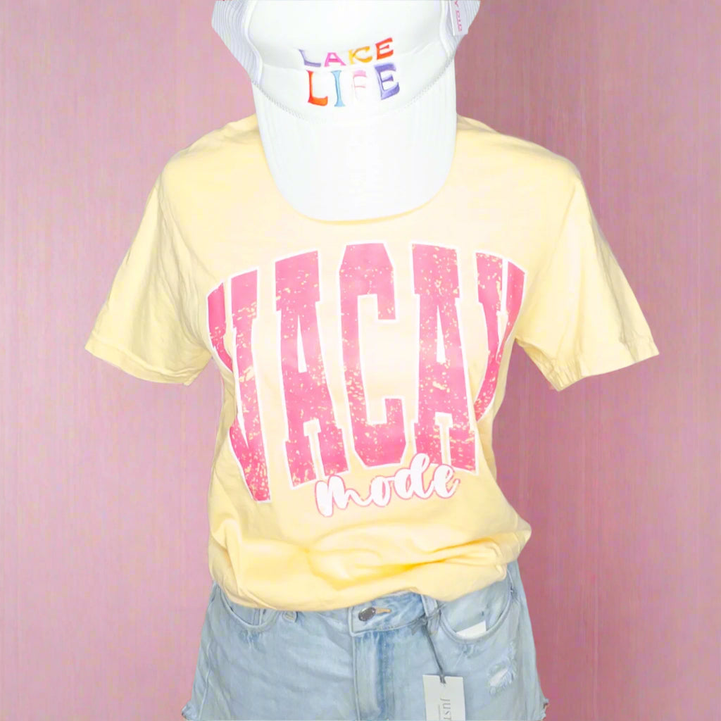 VACAY MODE Graphic Tee