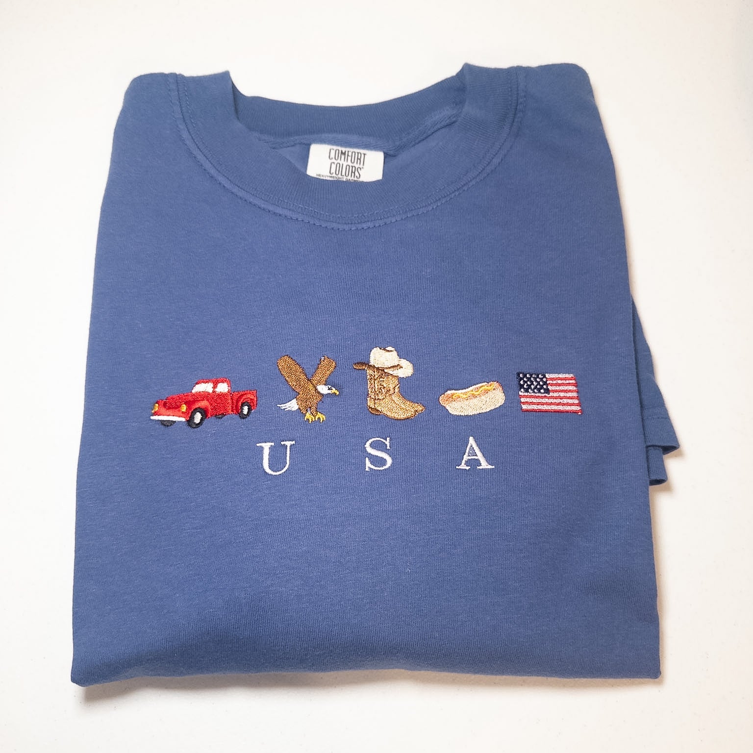 USA Icons Embroidered Tee