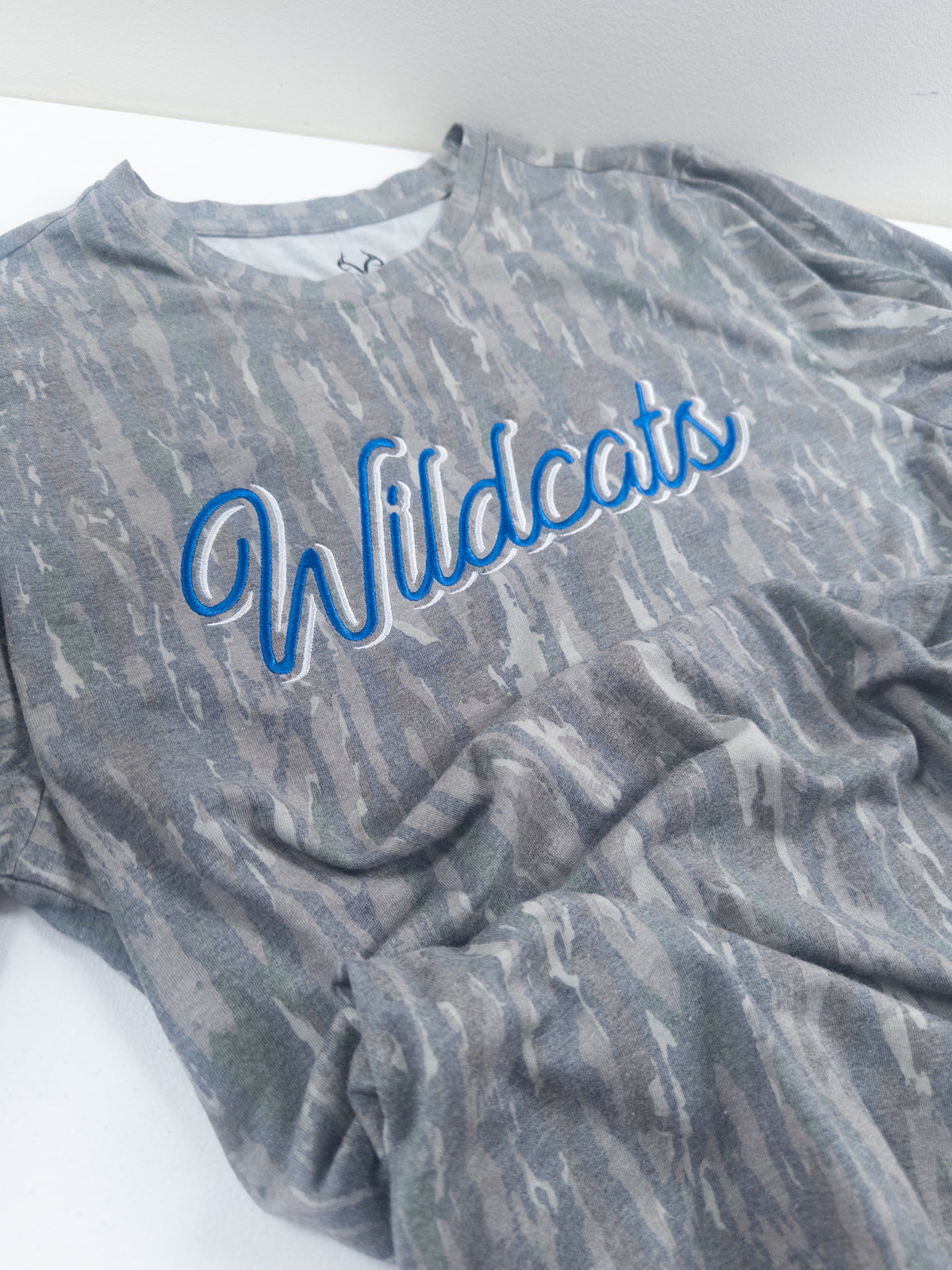 Wildcats Drop Shadow Script Realtree® Tee