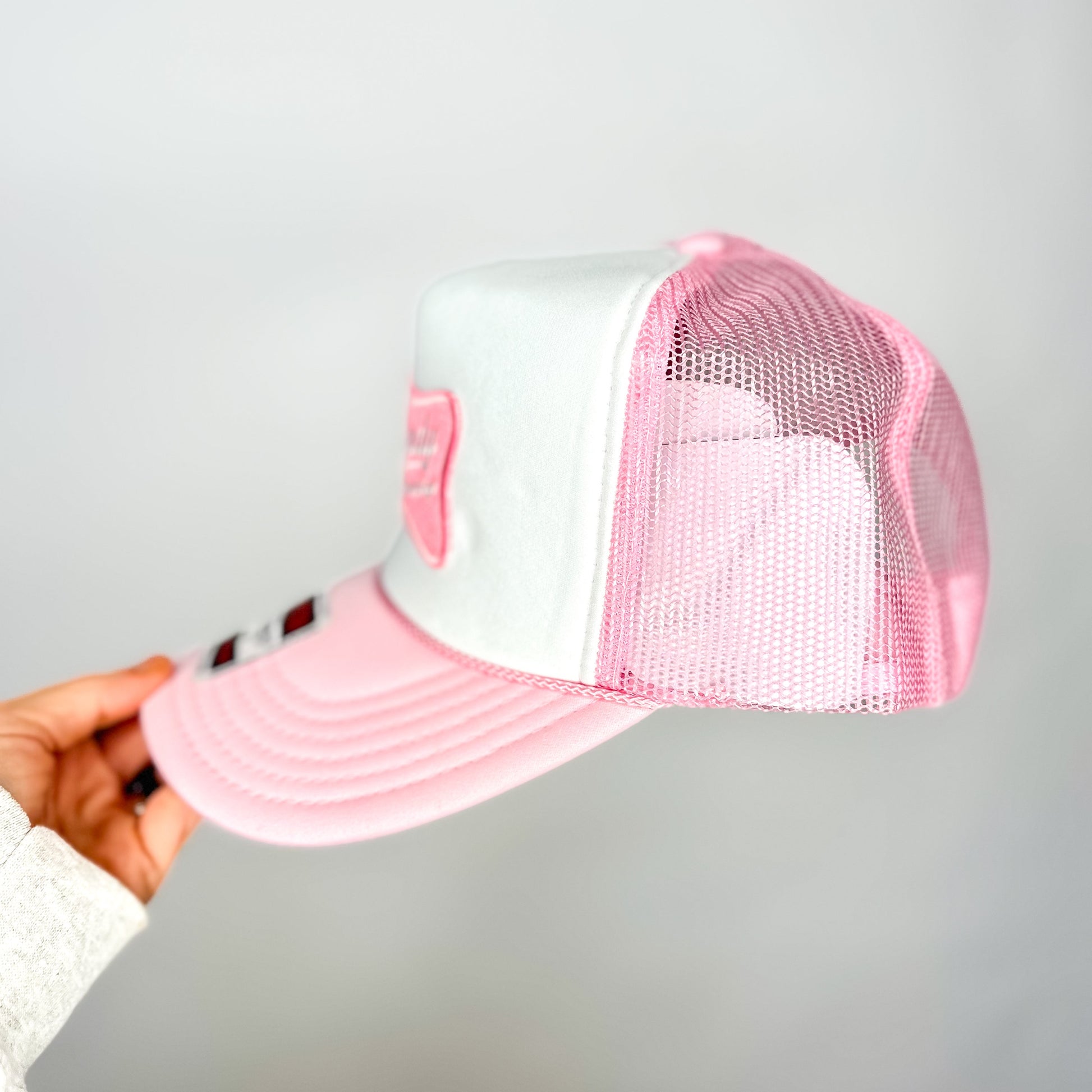 Howdy Cowboy Trucker Hat