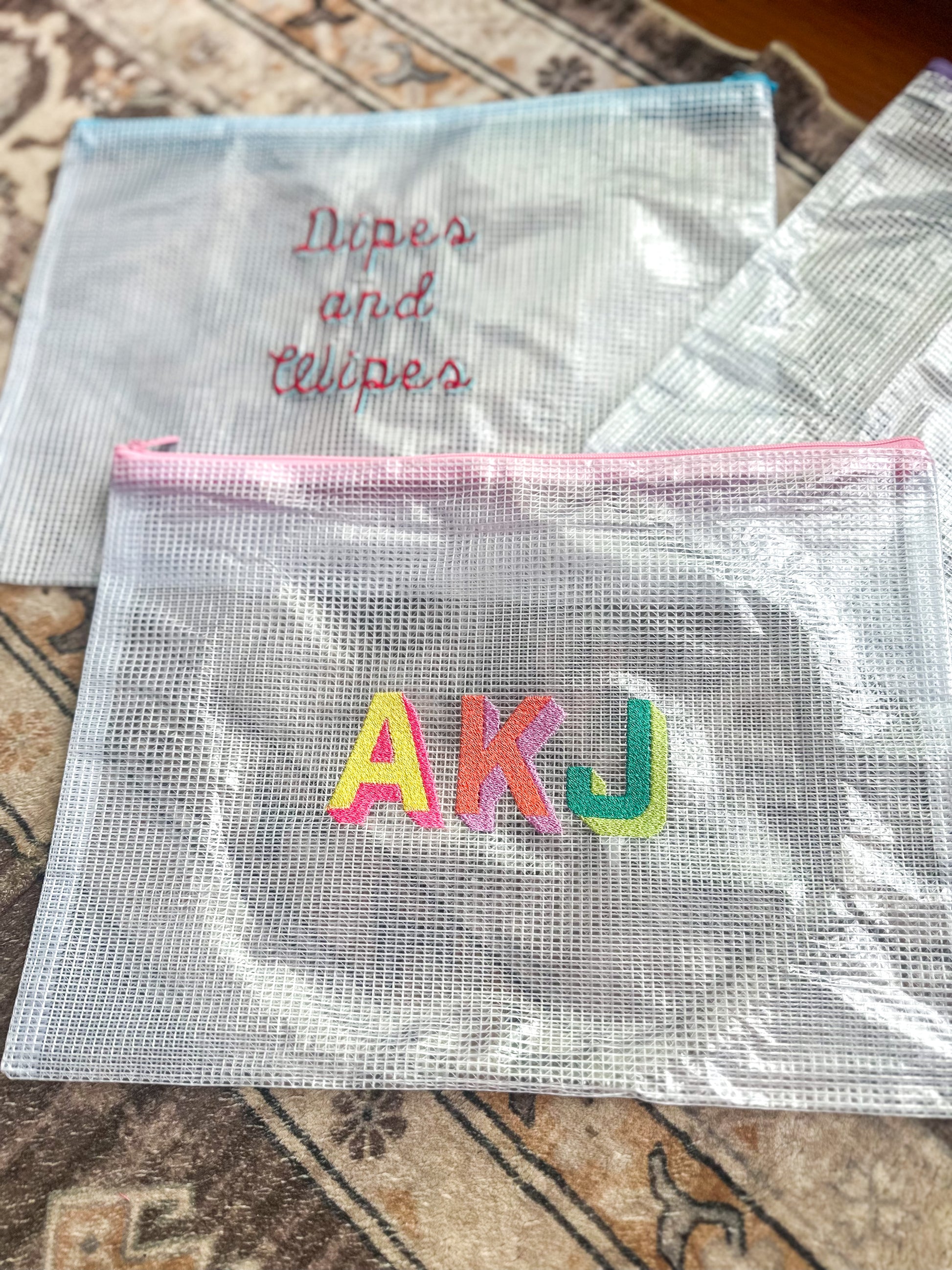 Custom Embroidered Waterproof Travel Mesh Bag